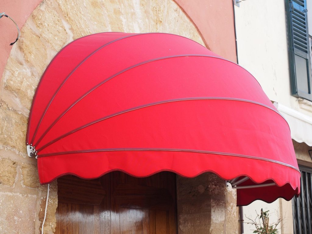 Best Retractable Van Awning Alternatives in 2026 (Compared)